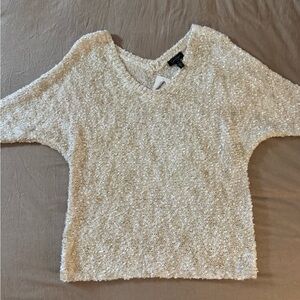 NWT Jessica Simpson Cream V-Neck Sweater With Sequin Detailing